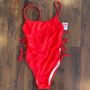 red one piece